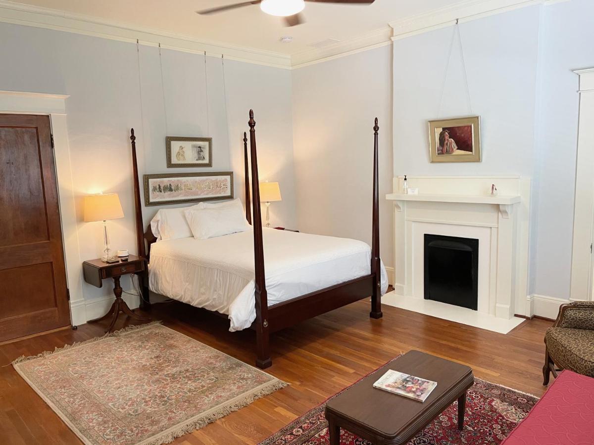 Gillen House Bed And Breakfast Maxeys Εξωτερικό φωτογραφία