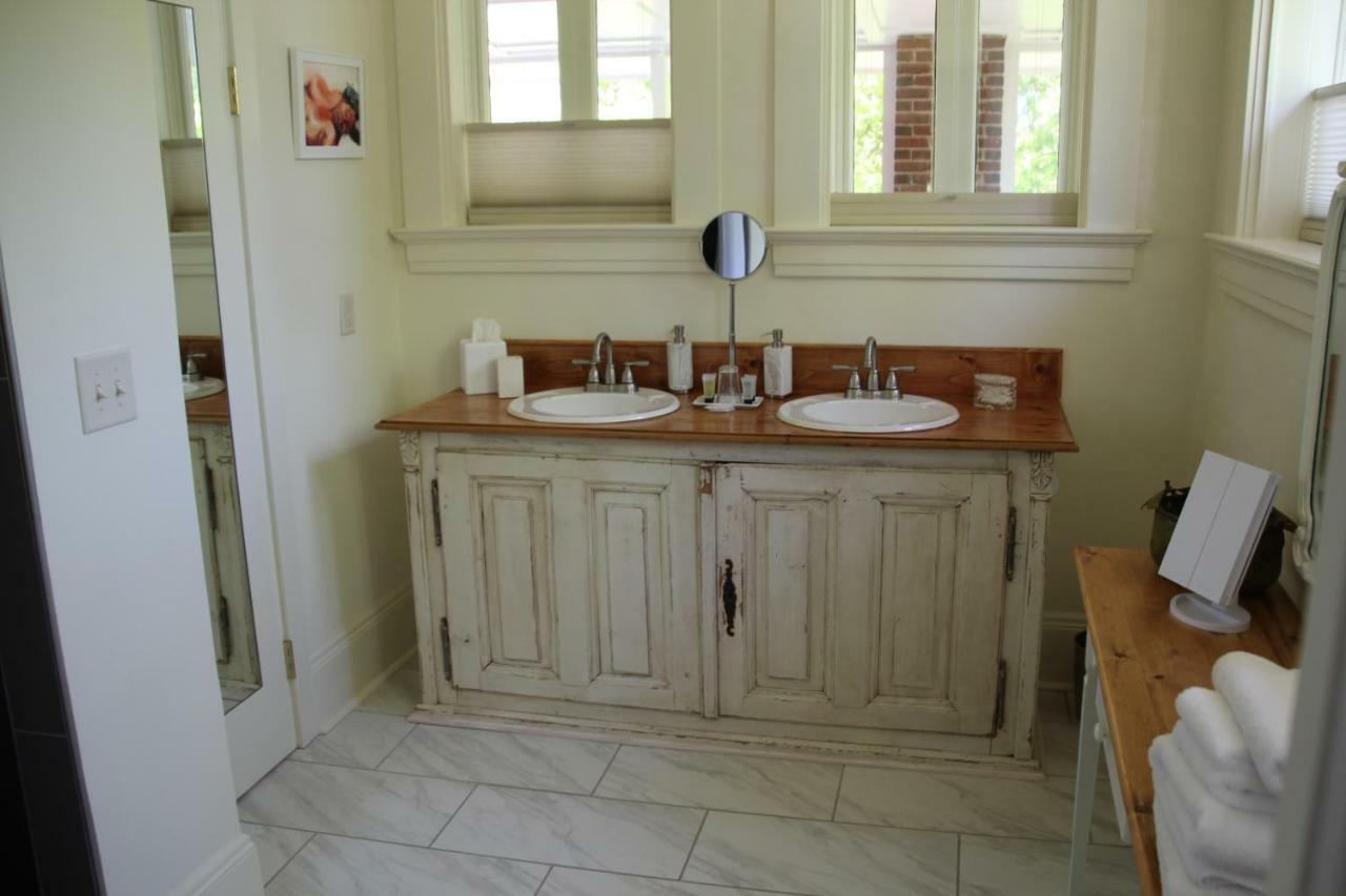 Gillen House Bed And Breakfast Maxeys Εξωτερικό φωτογραφία